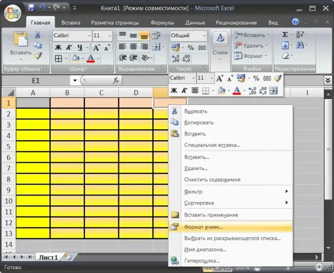 How to set the color of the table