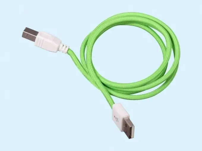 Cómo encender la alimentación USB