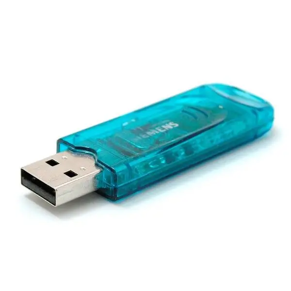 Yuav ua li cas rau nruab Windows rau lub netbook ntawm USB flash drive