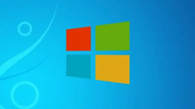 Sim ua kom nce qib Windows 7 rau Windows 10 pub dawb