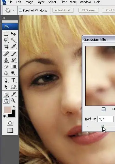 Photoshop'ta temiz bir yüz nasıl yapılır