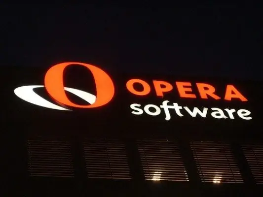 Hvordan oppdatere plugins i Opera