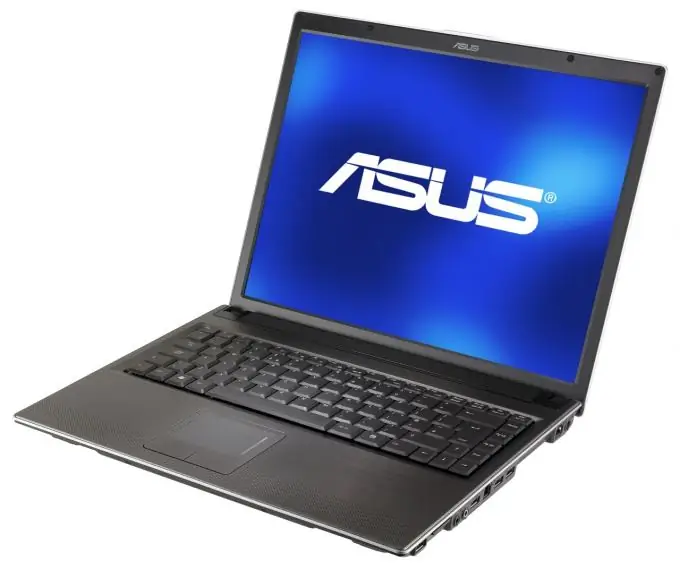 Come riavviare un laptop Asus