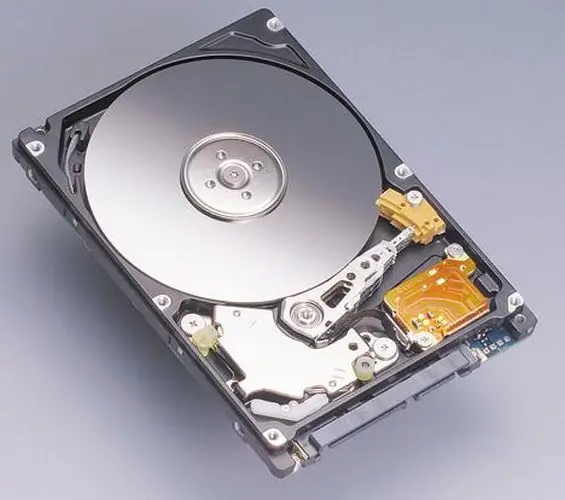 Yuav ua li cas kom pom qhov ceev ntawm lub hard drive