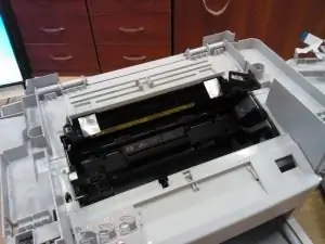 Como desmontar HP LaserJet M1120 MFP