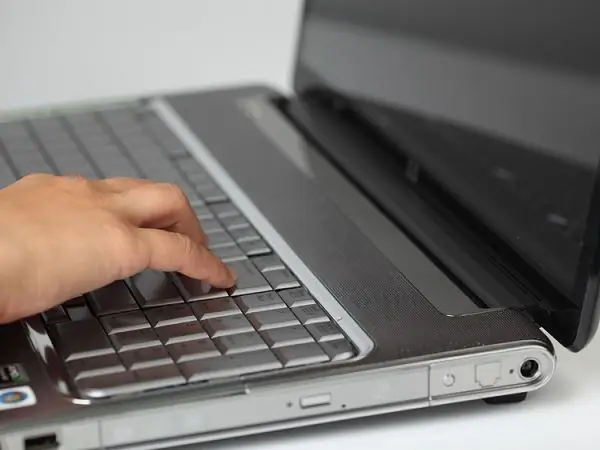 Bir laptopda qış yuxusunu necə aktivləşdirmək olar