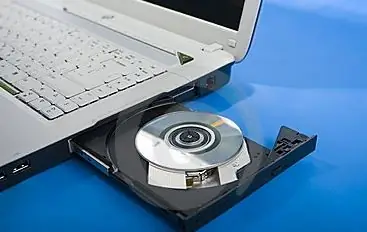 Bir sürücüden bir disk nasıl çıkarılır