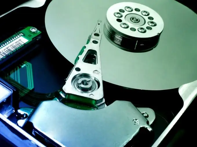 Cara menyalin file dari hard drive Anda