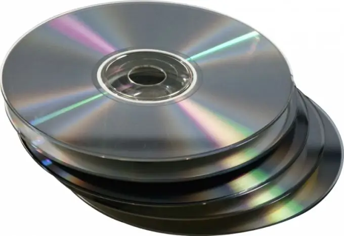 Kako prebaciti film na DVD disk