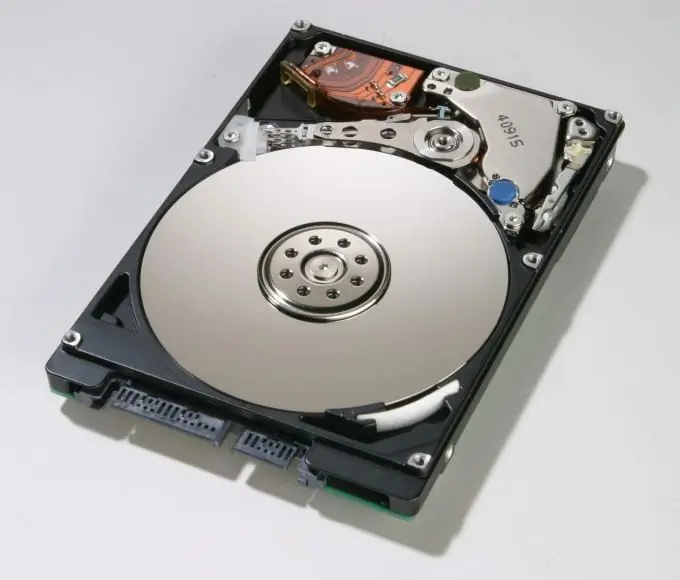 Paano baguhin ang puwang ng hard disk