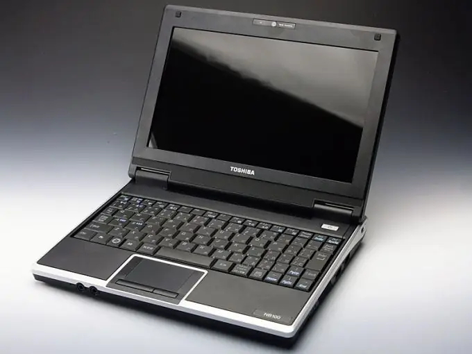 Toshiba Satellite uchun drayverni qanday o'rnatish kerak