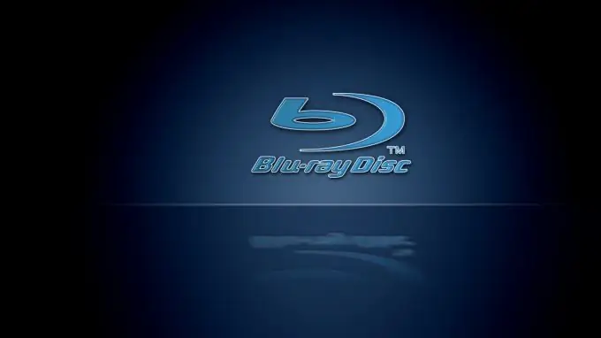 Kaip pradėti „Blu-ray“filmą