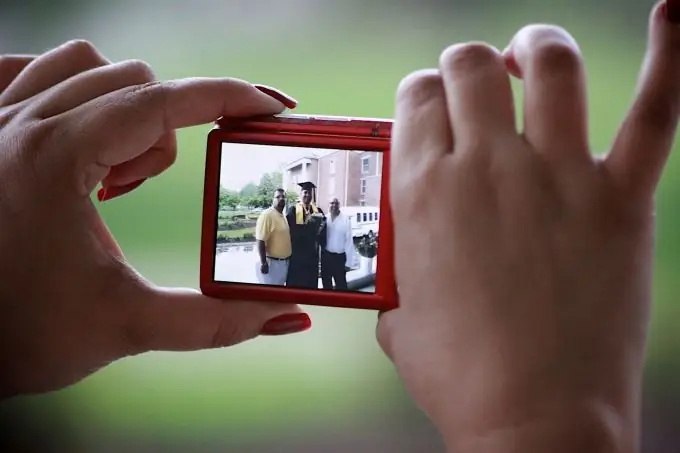 Kako prenijeti datoteke s fotoaparata na računalo