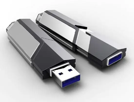 USB flash sürücü nasıl kurulur