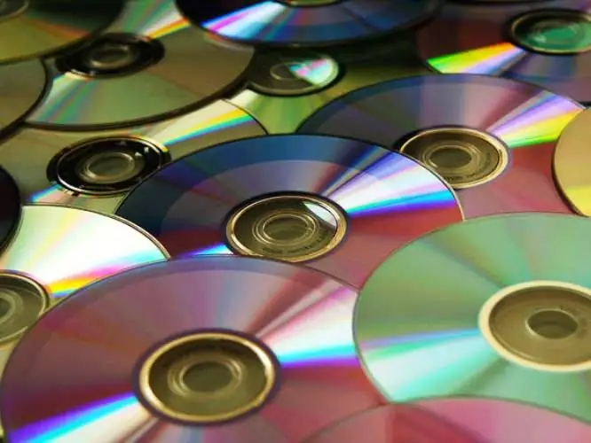 Sadece bir program bütün bir disk yığınını değiştirebilir