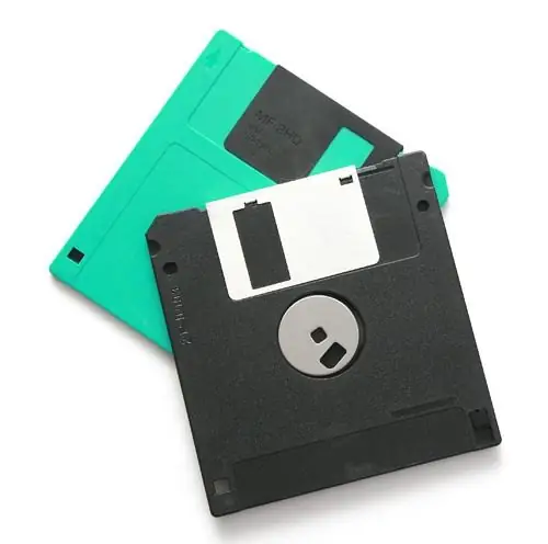 Cara menyalin file ke floppy disk