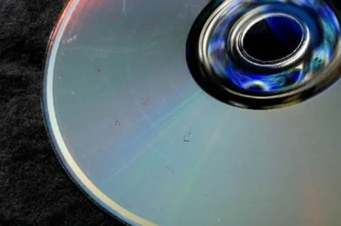 Cara memperbaiki DVD yang rusak damaged